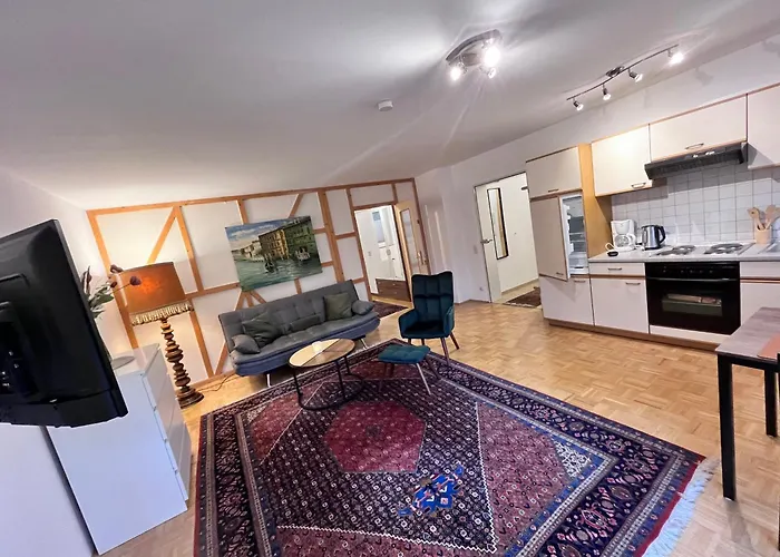 Hoelderlin Апартаменты *